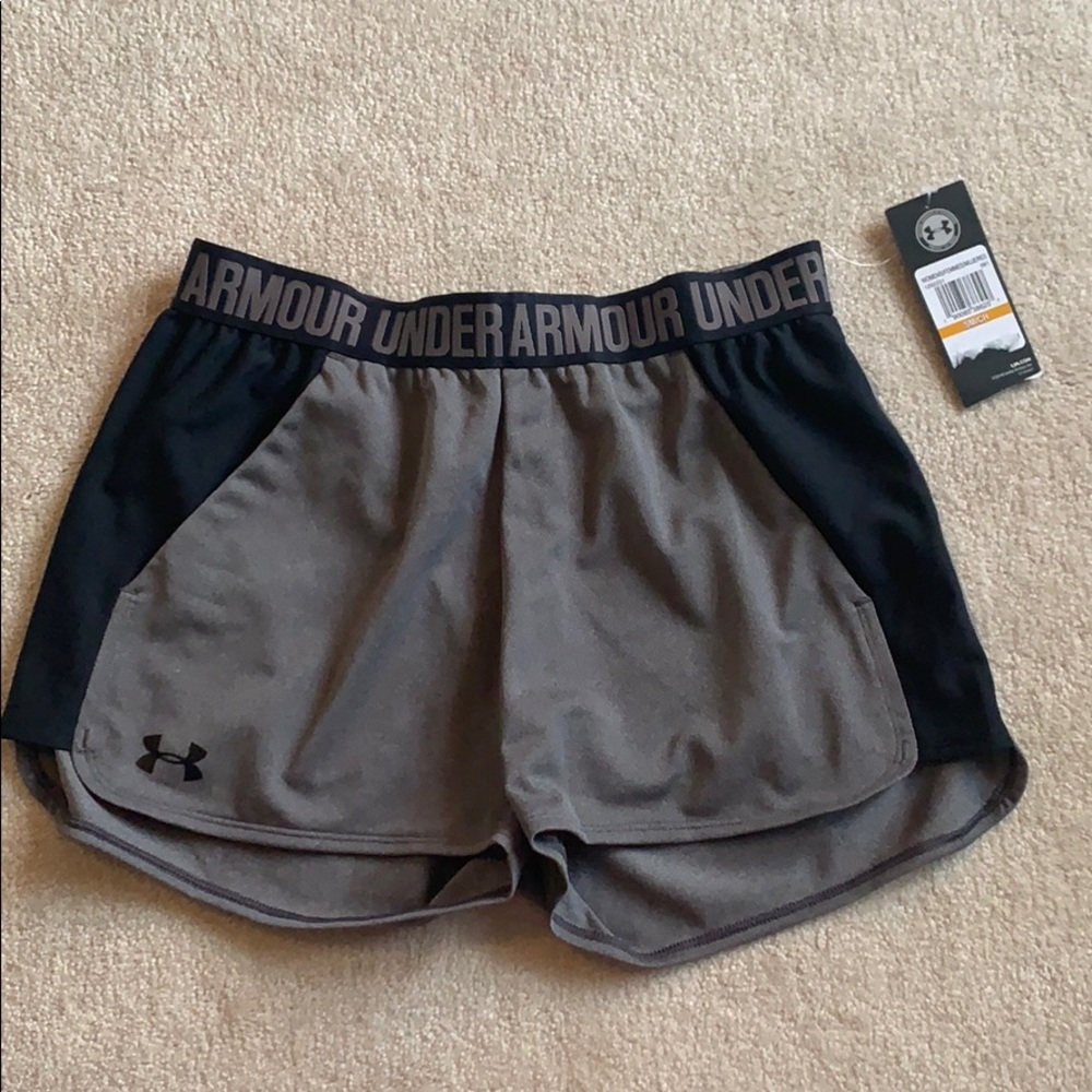Small Under Armour shorts